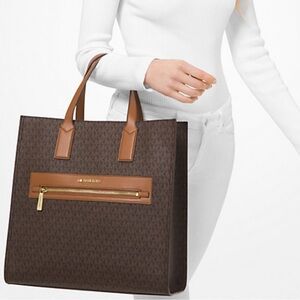 SOLD. NWOT. Michael Kors Kenly tote.